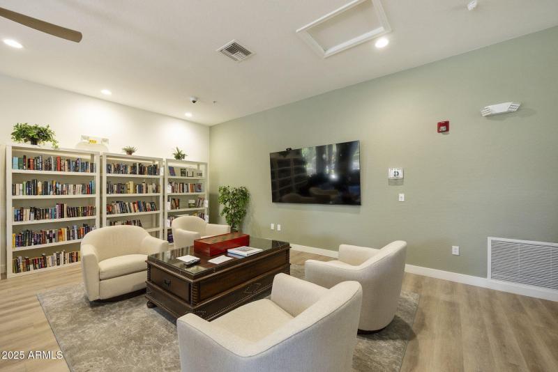 85-web-or-mls-0C1A3745