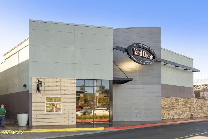 RESTAURANTS IN DESERT RIDGE