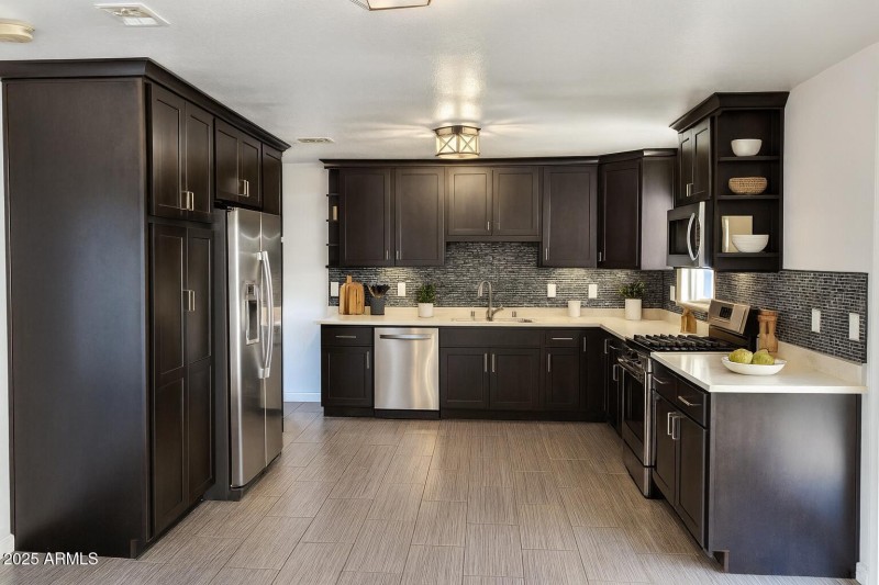 26587e71-67b6-407b-8bf3-e9ec1cf4820c