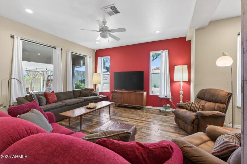 12_13553_W_Pavillion_Dr12_mls