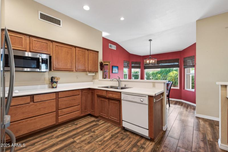 21_13553_W_Pavillion_Dr21_mls