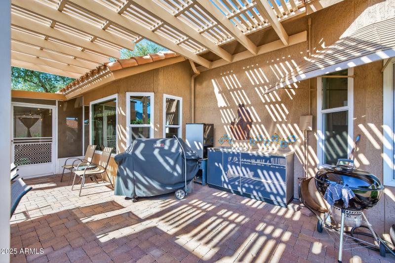 54_13553_W_Pavillion_Dr54_mls