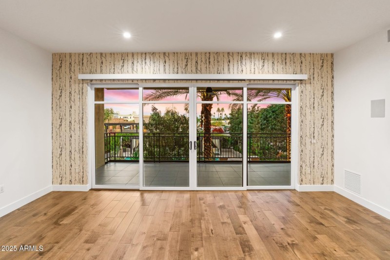 Enclave Unit 2008 Twilight-1