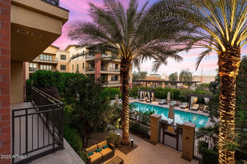 Enclave Unit 2008 Twilight-7