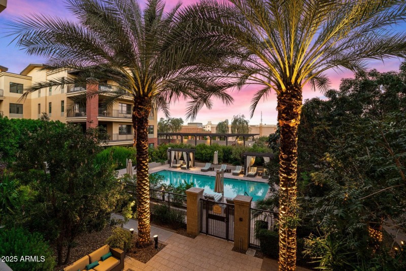 Enclave Unit 2008 Twilight-8