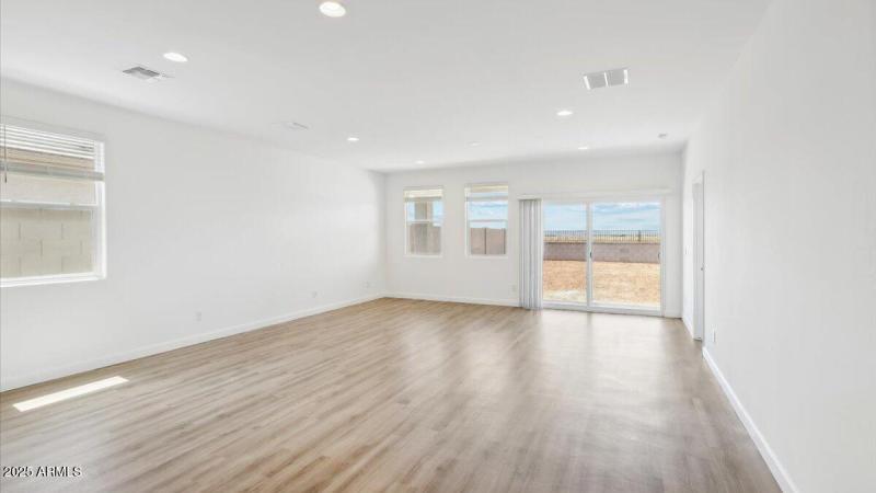 Kingston great room (2)