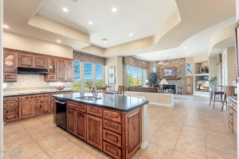 9726 E Cavalry Dr - 24