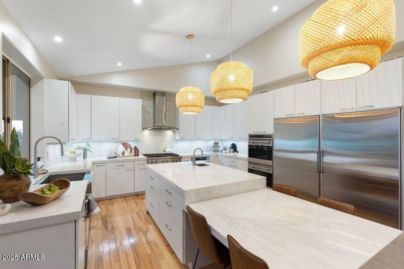 20240829220328568885000000-o