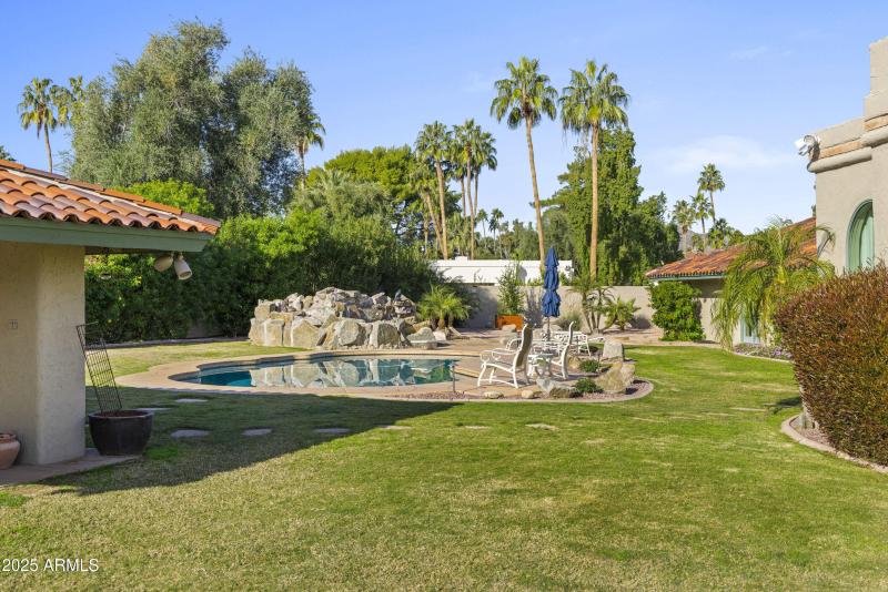 Large Lawn with Pool