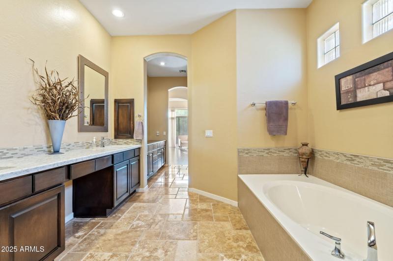 37-web-or-mls-DSC_6037