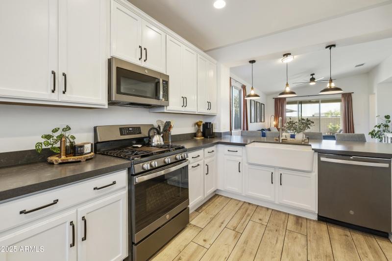 55-print-_tm_5908-_tm_5912