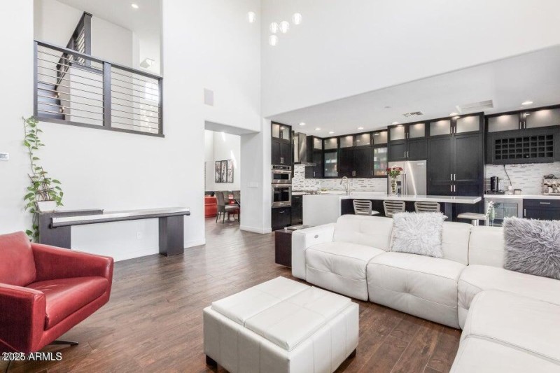 20220308093030917753000000-o