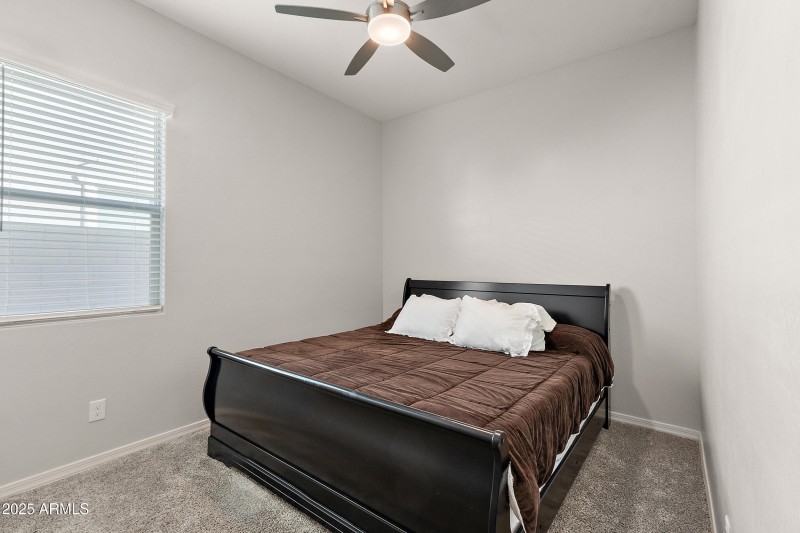 23065 e carriage way-23