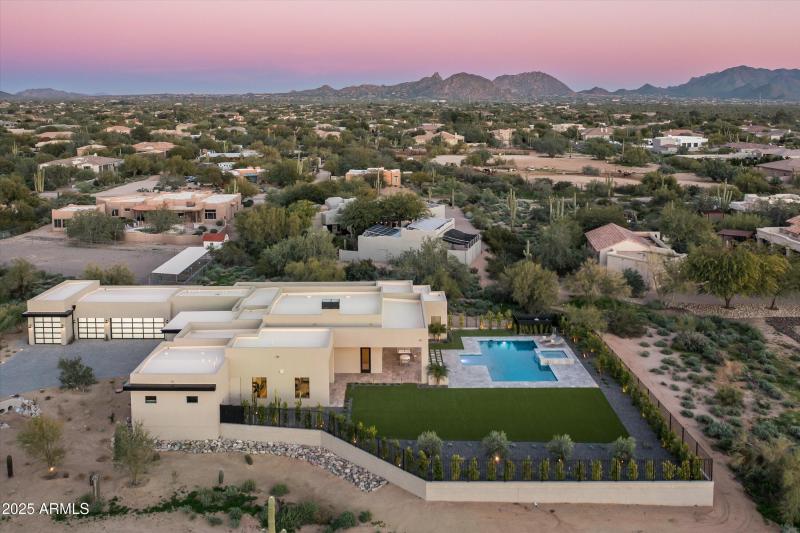 17-27159 N 67th St (79 of 79)