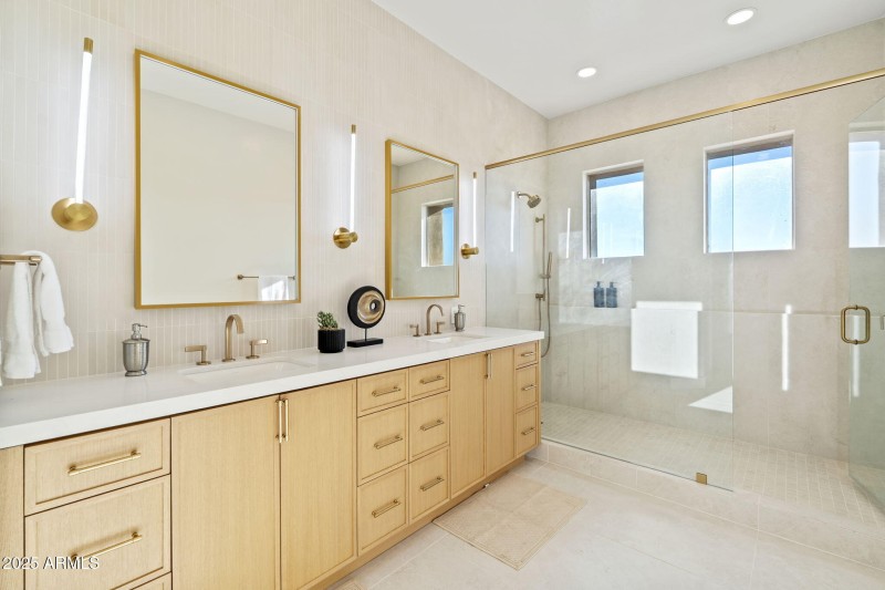 92-web-or-mls-DSC_5040