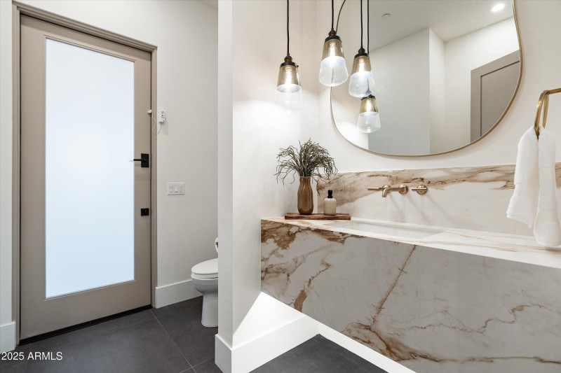 50-27159 N 67th St (52 of 79)