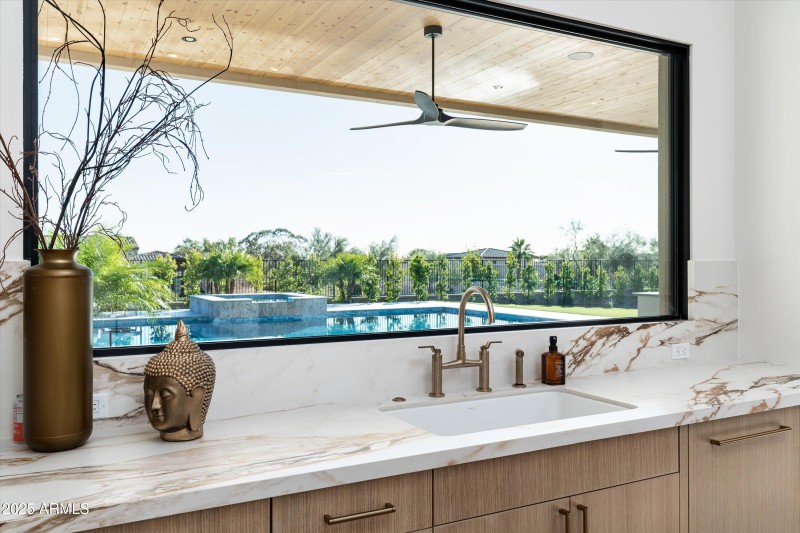 25-27159 N 67th St (27 of 79)