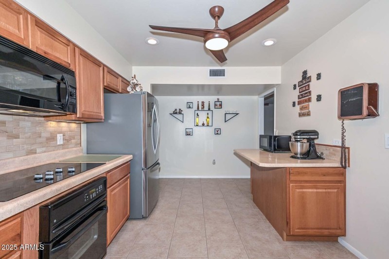 Kitchen-Prep Station