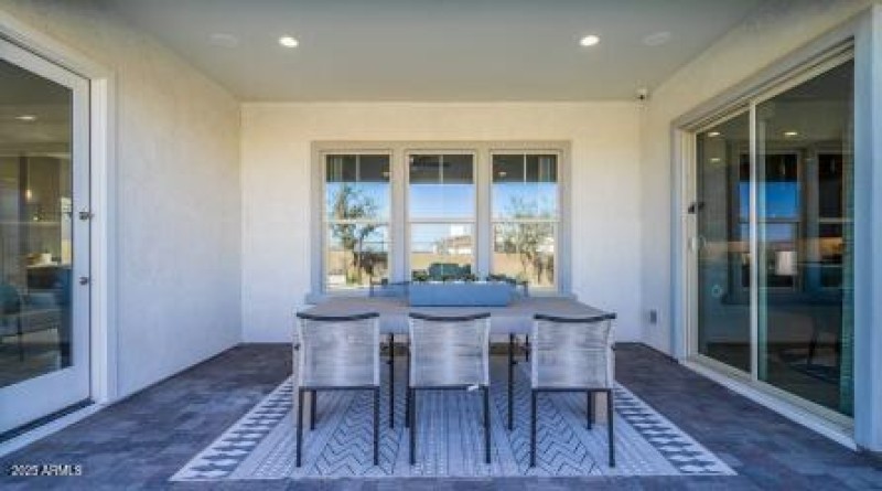 18944 E Druids Glen Rd ~ Ready Now!