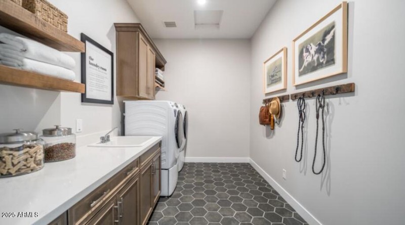 18944 E Druids Glen Rd ~ Ready Now!