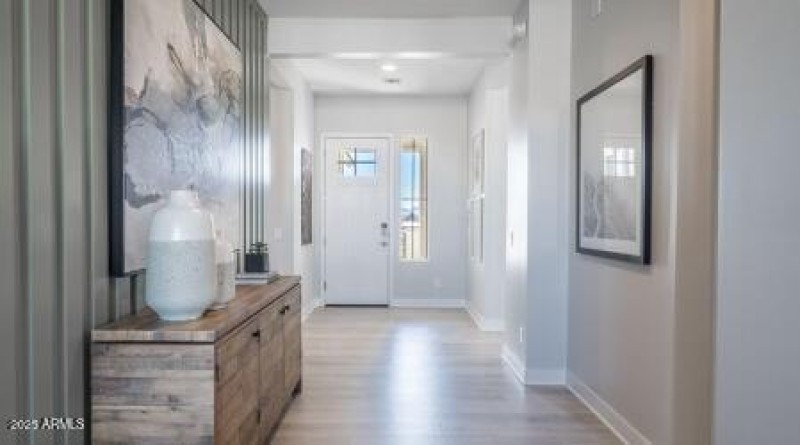 18944 E Druids Glen Rd ~ Ready Now!