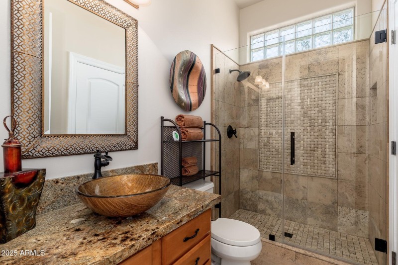 Ensuite Guest Bathroom