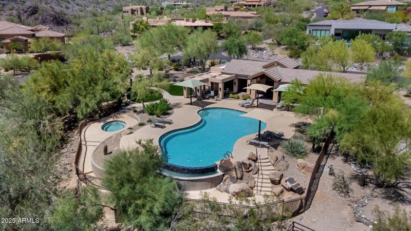 100 Hills Community Pool