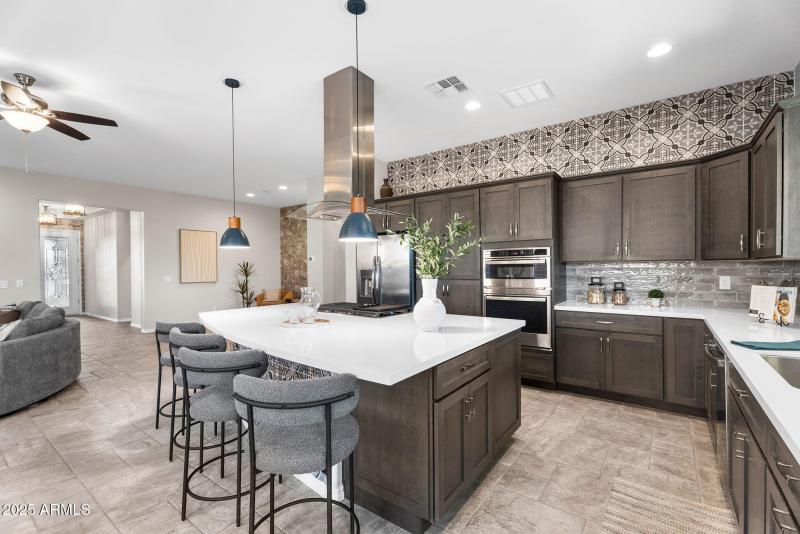 11-web-or-mls-35532 N Sunset Trail-13