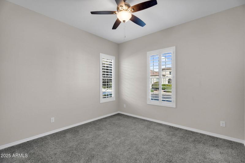 27-web-or-mls-35532 N Sunset Trail-25