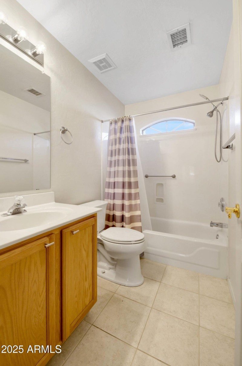 00F9E3D9-0743-4B29-B570-239C5D6638F2_1_2