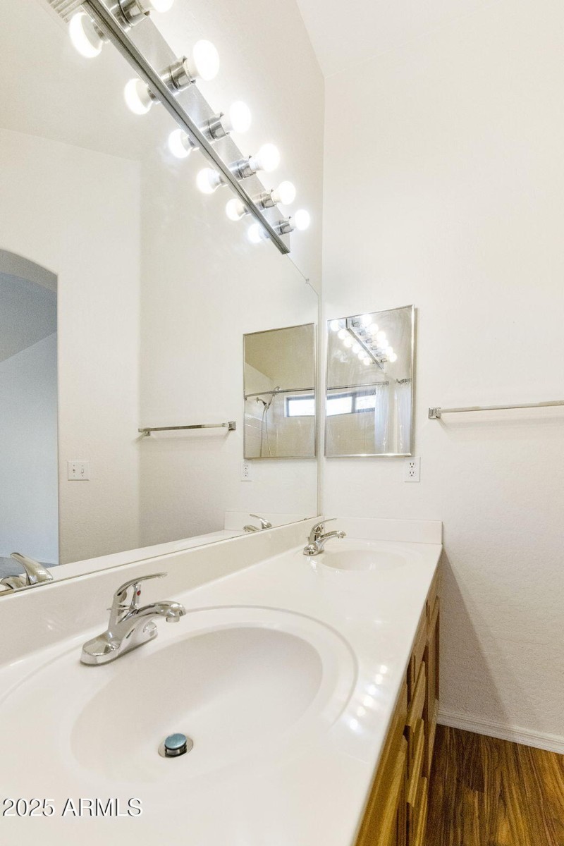 14-web-or-mls-DLB_0460