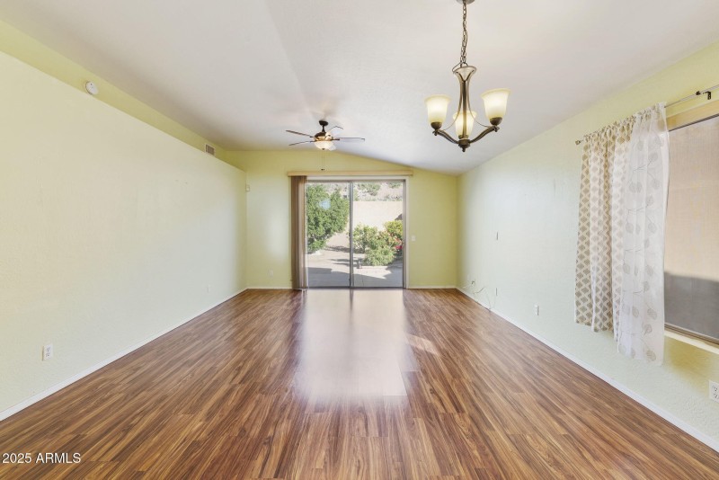 25-web-or-mls-dlb_0487-dlb_0491