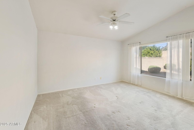 28-web-or-mls-dlb_0502-dlb_0506