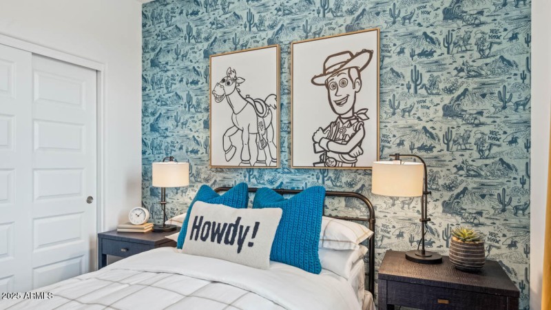 Photo is of model. Packages may vary.