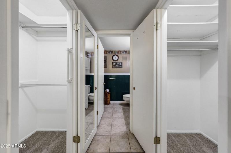 Primary Dual Closets