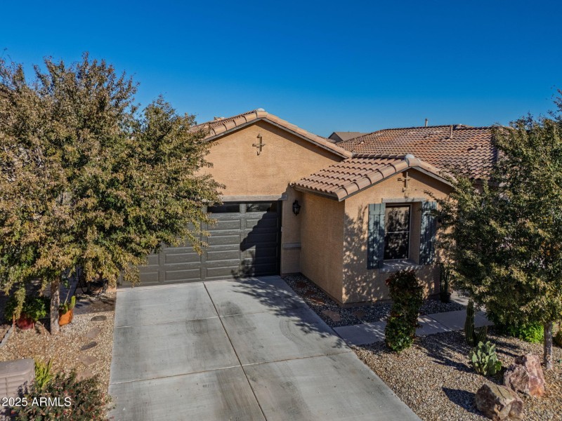 40998 W Tamara Lane-4