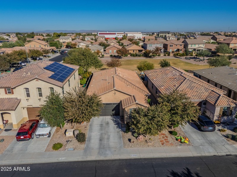 40998 W Tamara Lane-7