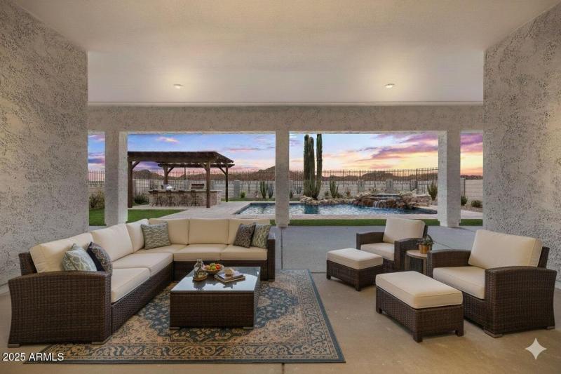 Brooke Stage backyard