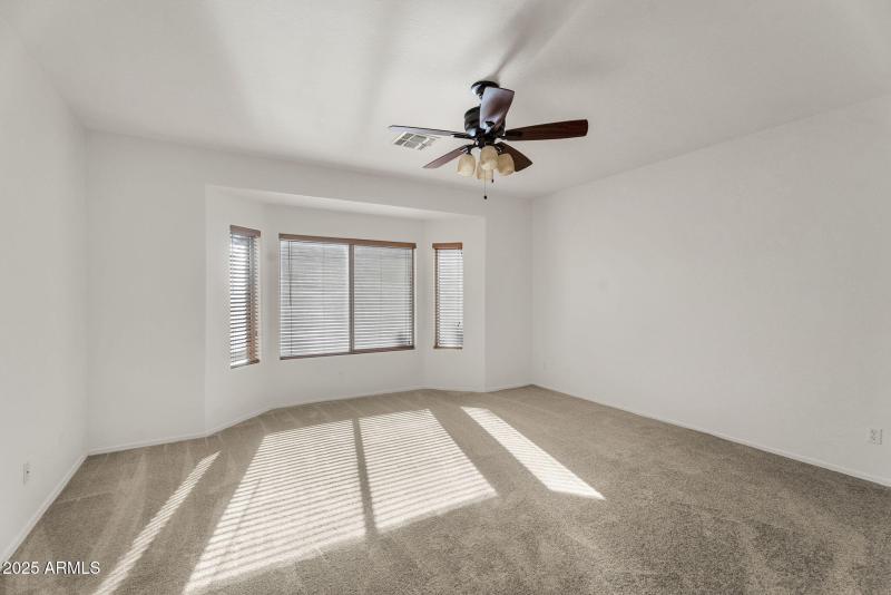 20-web-or-mls-21279 E Twin Acres Dr -20