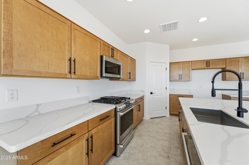 hj-az-phoenix-combs-ranch-discovery-sien