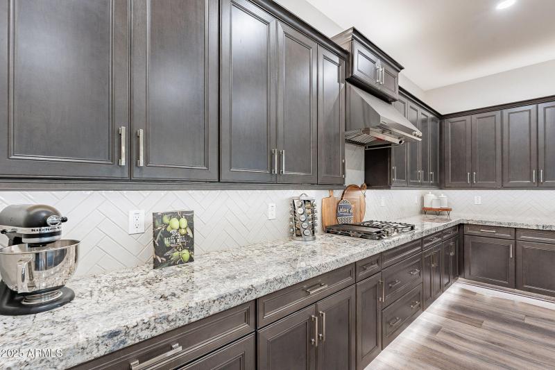 14-web-or-mls-Reins-14