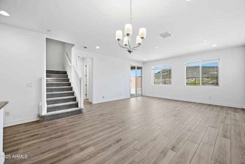 hj-az-phoenix-mystic-discovery-monarch-l