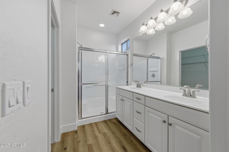 20-web-or-mls-42534 W Heavenly Place-20