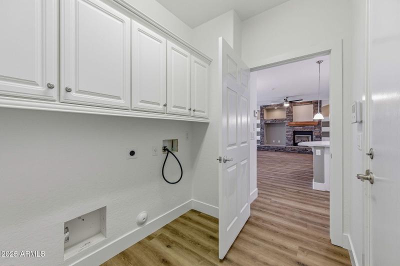 34-web-or-mls-42534 W Heavenly Place-34