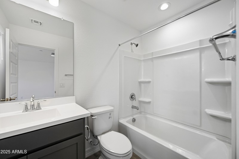 hj-az-phoenix-mystic-discovery-monarch-l