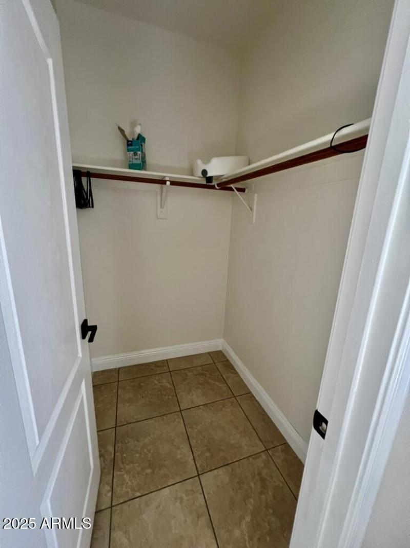 Walk in bedroom closets