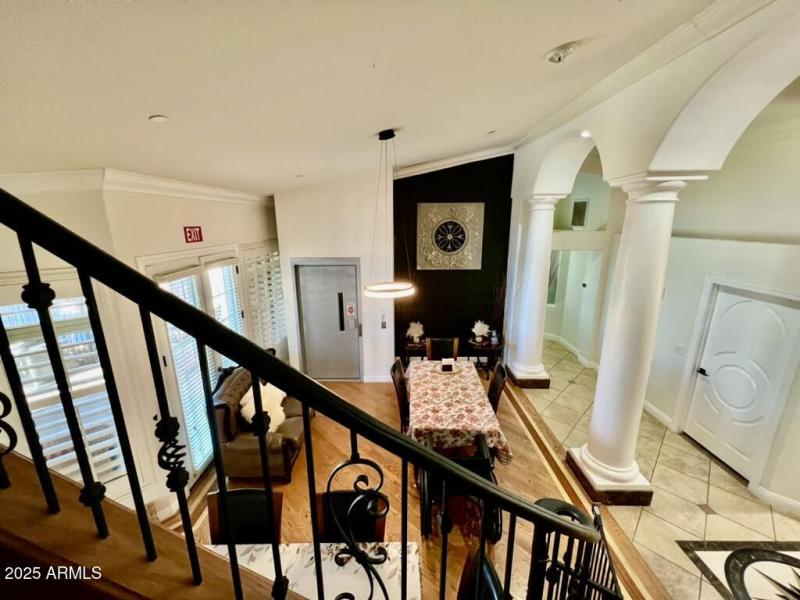 Large Formal Dining or Living Room