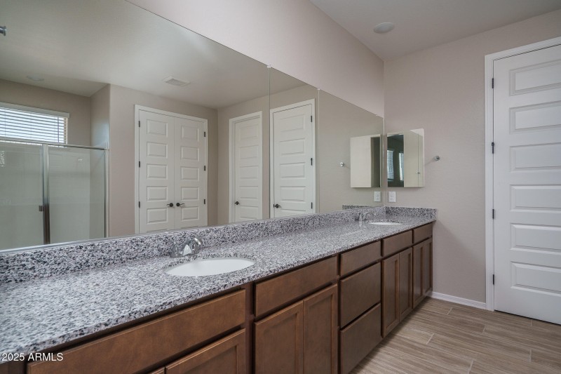 17) PRIMARY BATHROOM