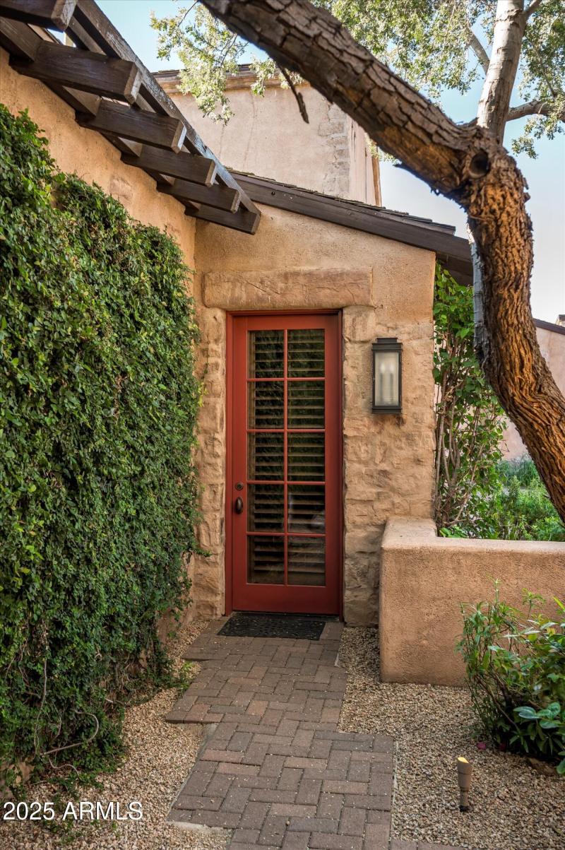 28-10072 E Blue Sky Dr-28