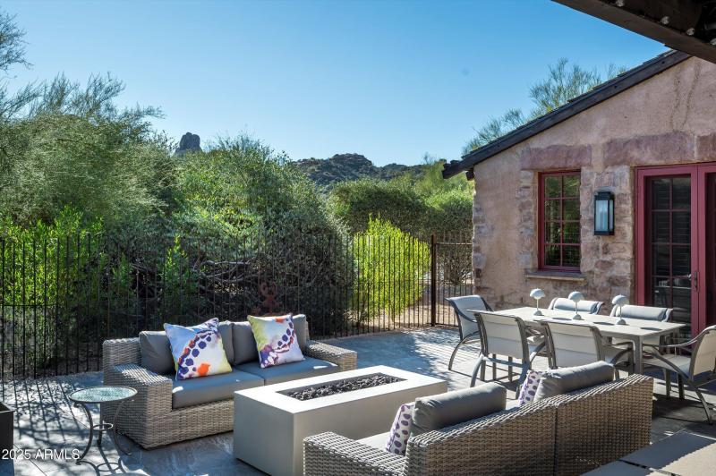 35-10072 E Blue Sky Dr-35